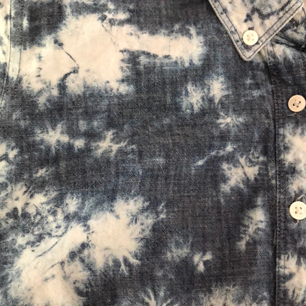 Acid Washed Chambray Button Up Medium Petite - image 3